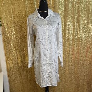 Jon & Anna White and Black Long Sleeve Button-Down ShirtDress